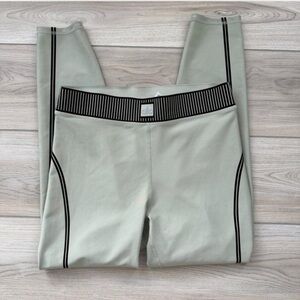 Alo Yoga Airlift Suit-Up 7/8 High Waist Legging- Limestone - Size Large